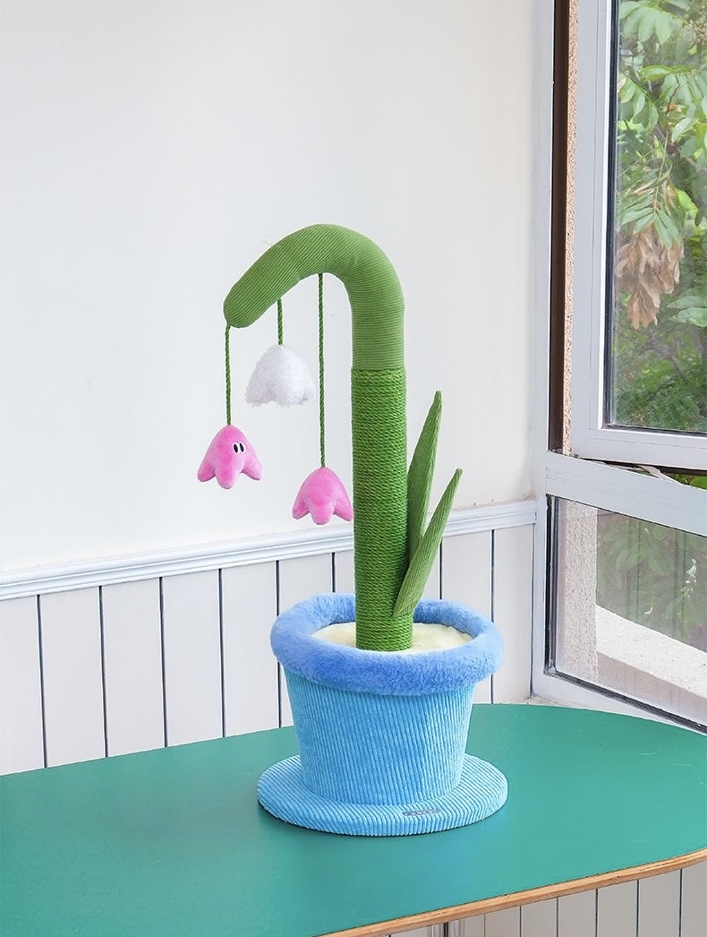 鈴蘭花盆栽貓抓柱