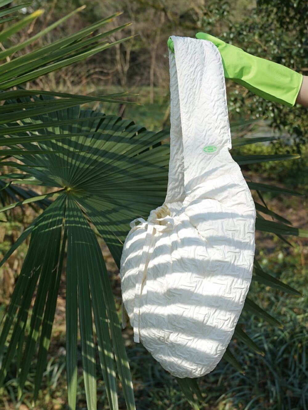 羽絨棉斜紋寵物挎包