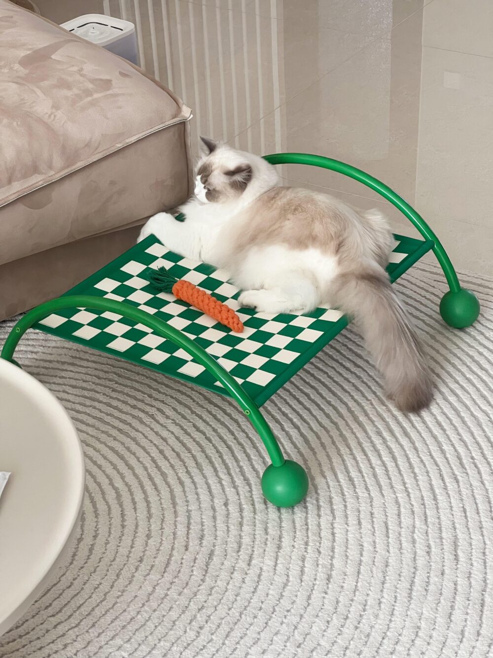 孟菲斯棋盤格寵物行軍床
