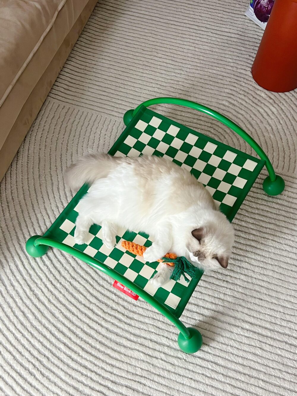 孟菲斯棋盤格寵物行軍床